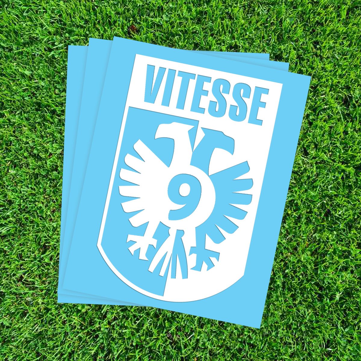 Vitesse Container Stickers XL - 3 stuks - Kliko stickers - Koning Spandoek Vitesse Container Stickers XL - 3 stuks - Kliko stickers